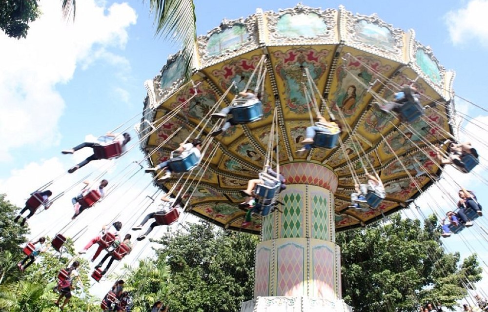 Attraction Picture